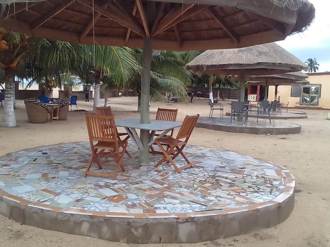 Travellers Beach Hotel Elmina Exterior foto